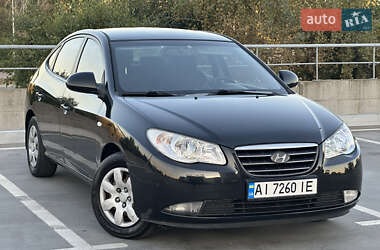 Седан Hyundai Elantra 2008 в Киеве