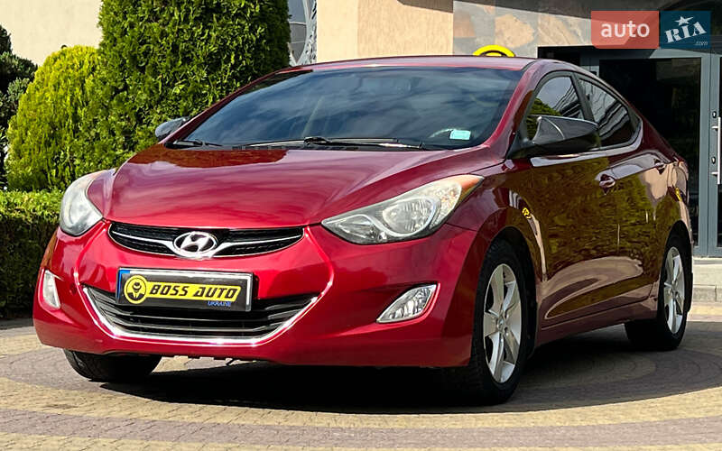 Седан Hyundai Elantra 2013 в Львове