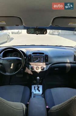 Седан Hyundai Elantra 2010 в 