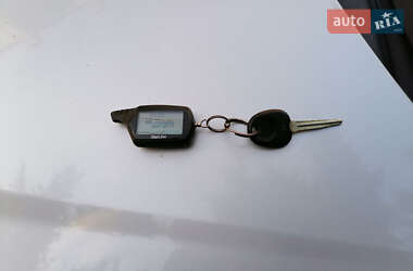 Седан Hyundai Elantra 2010 в 