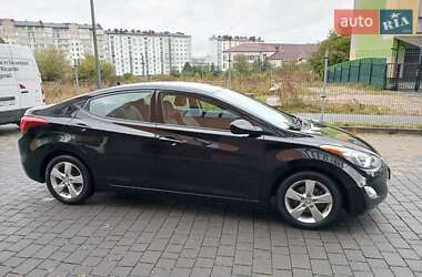 Седан Hyundai Elantra 2012 в 