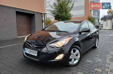 Седан Hyundai Elantra 2012 в Ивано-Франковске