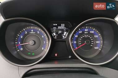 Седан Hyundai Elantra 2012 в 