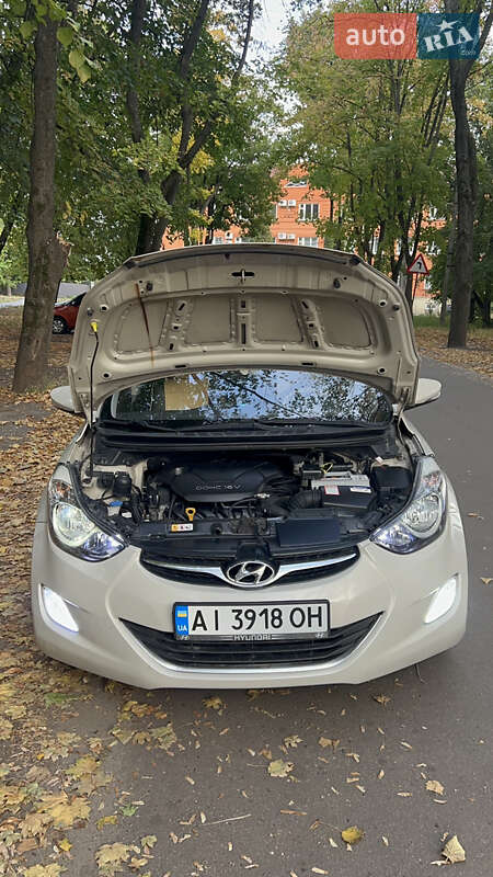 Седан Hyundai Elantra 2012 в Киеве фото 34 Седан Hyundai Elantra 2012 в Киеве