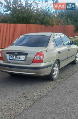 Седан Hyundai Elantra 2003 в 