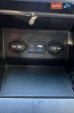 Седан Hyundai Elantra 2020 в 