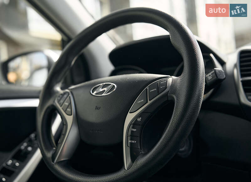 Хэтчбек Hyundai Elantra 2014 в Одессе фото 8 Хэтчбек Hyundai Elantra 2014 в Одессе