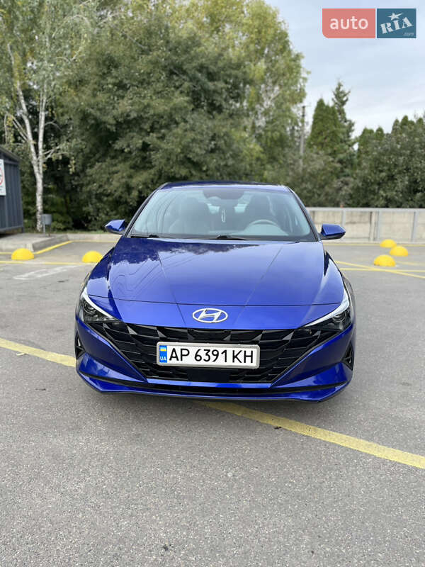 Седан Hyundai Elantra 2023 в Киеве