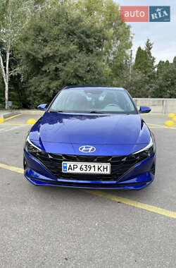 Седан Hyundai Elantra 2023 в  фото 3 Седан Hyundai Elantra 2023 в