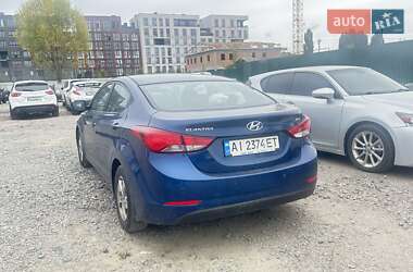 Седан Hyundai Elantra 2015 в 