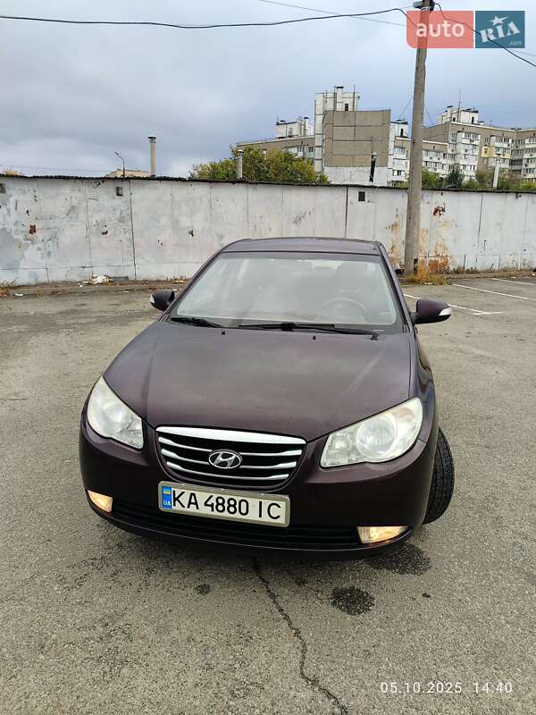 Hyundai Elantra 2010 Hyundai Elantra 2010