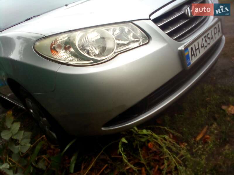 Седан Hyundai Elantra 2008 в Смеле