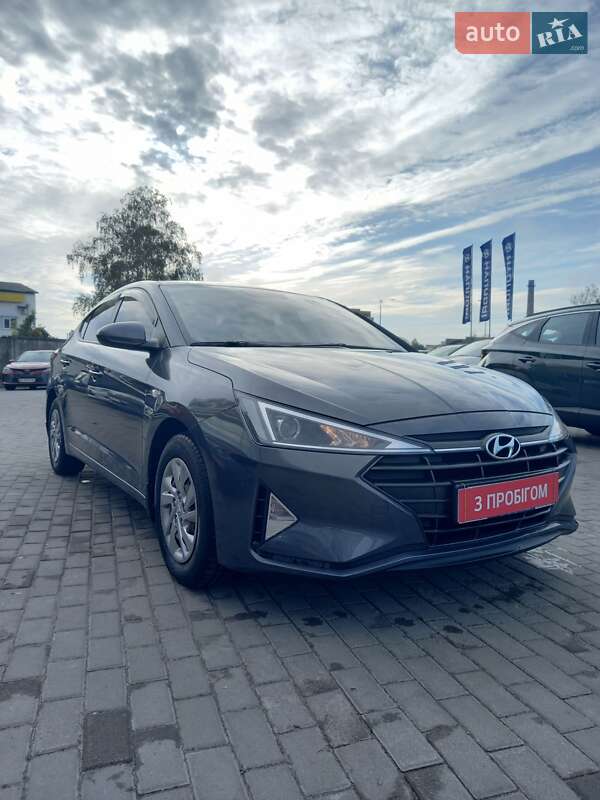Седан Hyundai Elantra 2019 в Полтаві