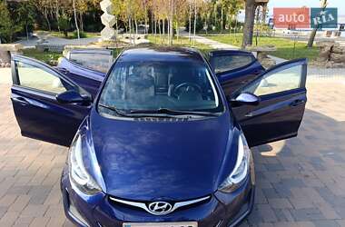 Седан Hyundai Elantra 2013 в 