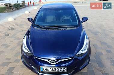 Седан Hyundai Elantra 2013 в 