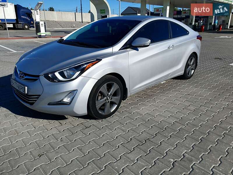Hyundai Elantra 2014