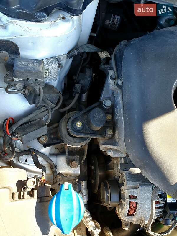 Купе Hyundai Elantra 2014 в Киеве фото 11 Купе Hyundai Elantra 2014 в Киеве