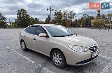 Седан Hyundai Elantra 2010 в 