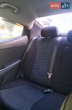 Седан Hyundai Elantra 2014 в 