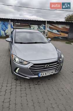Седан Hyundai Elantra 2016 в 