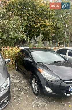 Седан Hyundai Elantra 2013 в 