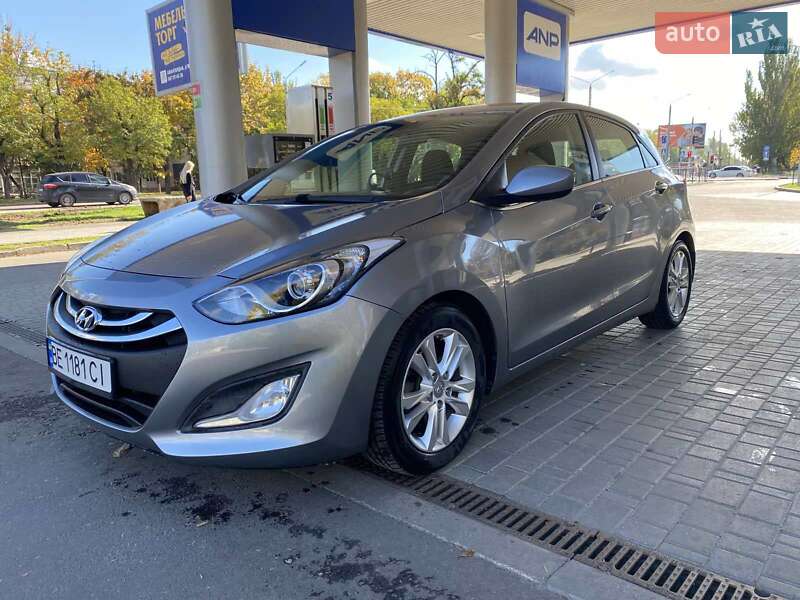 Hyundai Elantra 2014