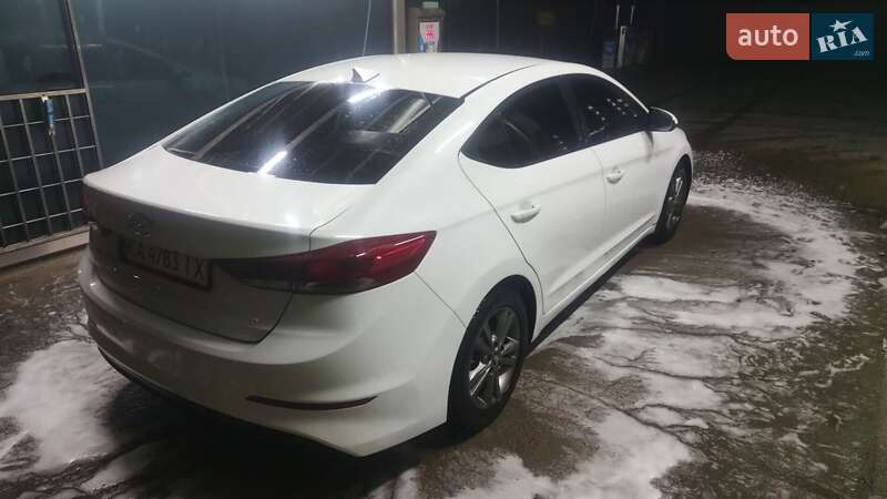 Седан Hyundai Elantra 2017 в Києві фото 10 Седан Hyundai Elantra 2017 в Києві