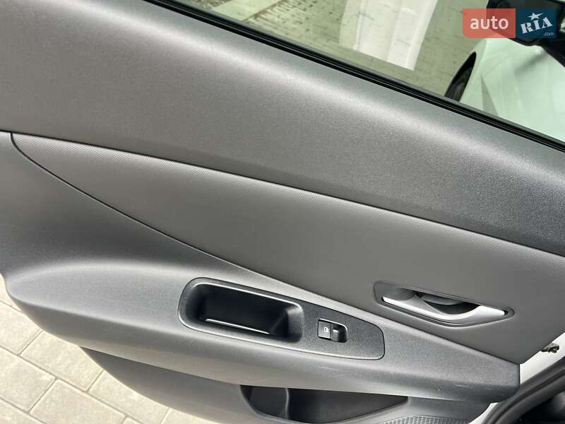 Седан Hyundai Elantra 2020 в Киеве
