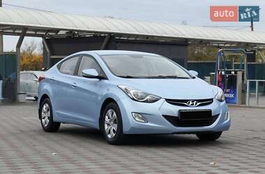 Седан Hyundai Elantra 2011 в 
