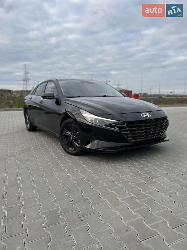 Седан Hyundai Elantra 2021 в Ірпені