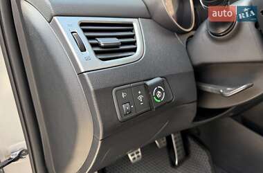 Седан Hyundai Elantra 2012 в 