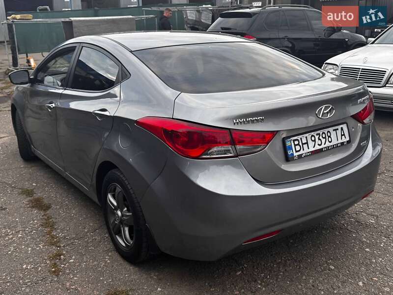Седан Hyundai Elantra 2011 в Одессе фото 4 Седан Hyundai Elantra 2011 в Одессе