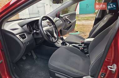 Седан Hyundai Elantra 2011 в 