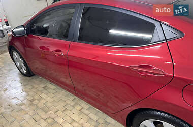 Седан Hyundai Elantra 2012 в 
