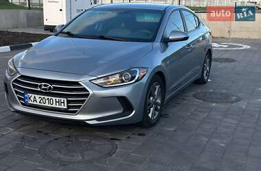 Седан Hyundai Elantra 2016 в 