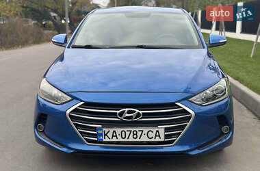 Седан Hyundai Elantra 2016 в 
