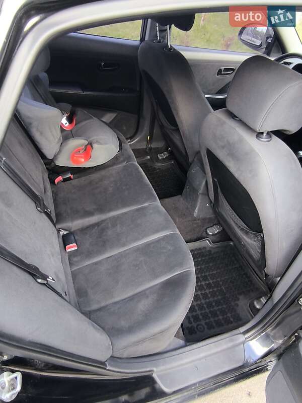 Седан Hyundai Elantra 2008 в Киеве