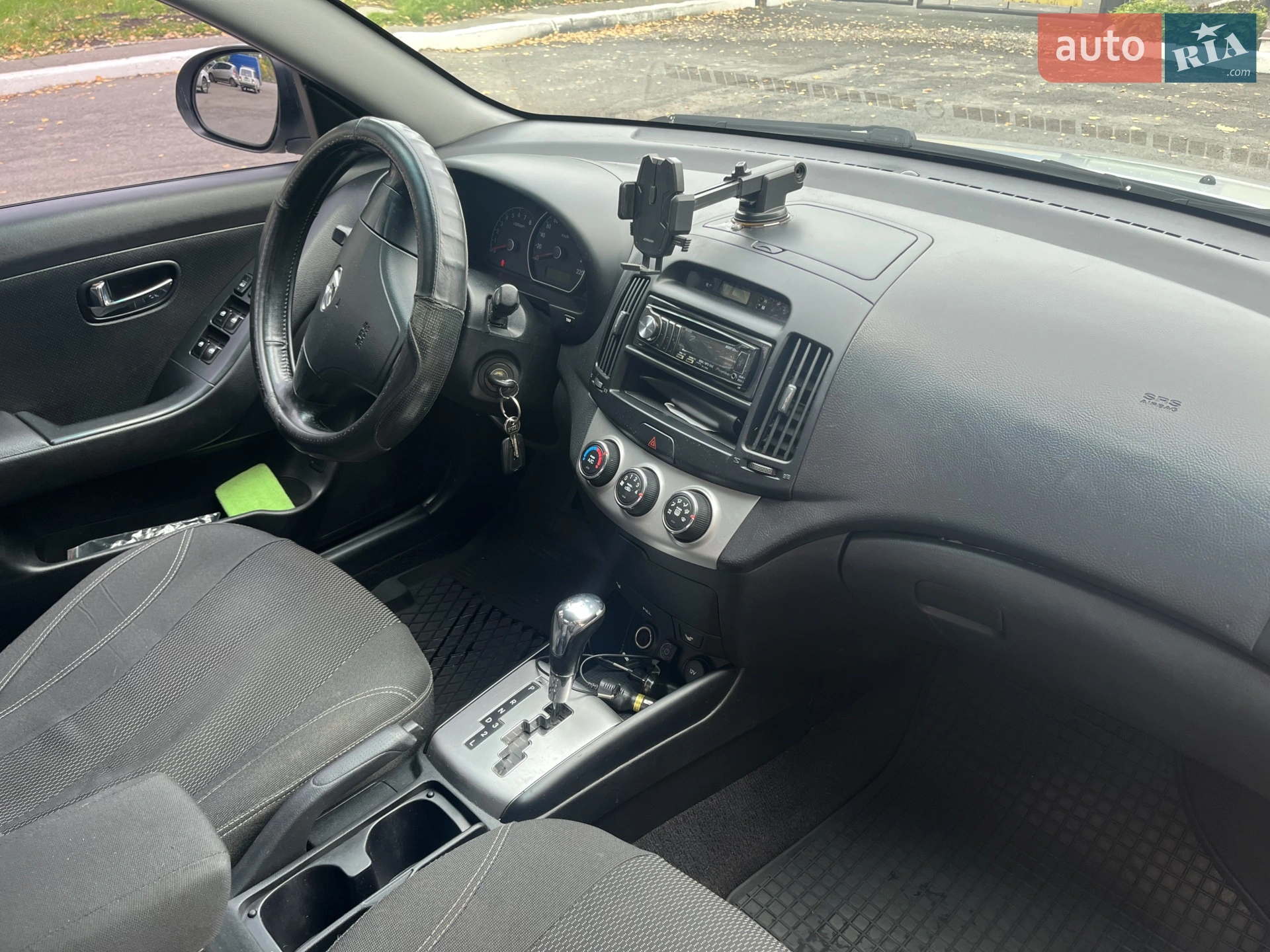 2010 Hyundai Elantra - мініатюра 8