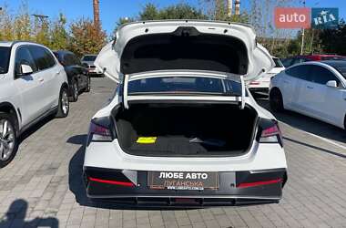 Седан Hyundai Elantra 2025 в 