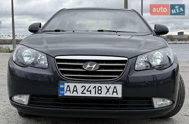 Седан Hyundai Elantra 2008 в  фото 9 Седан Hyundai Elantra 2008 в