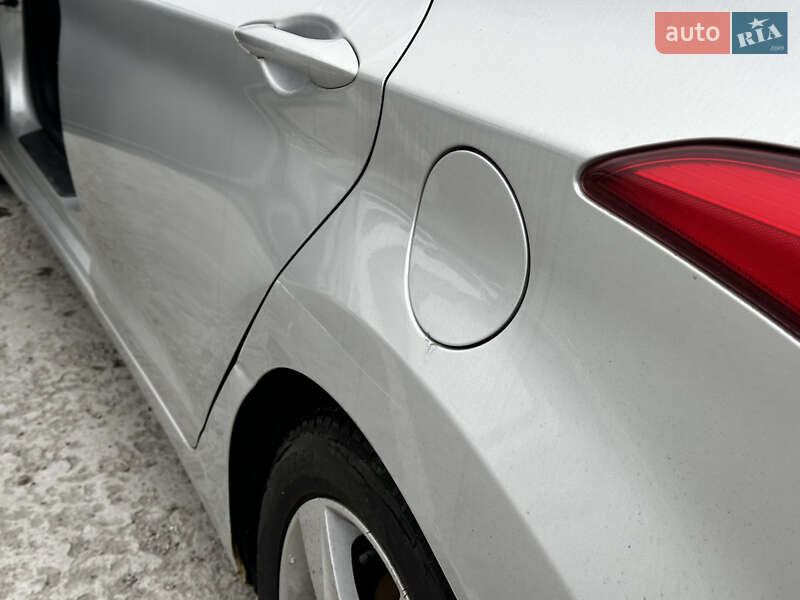 Седан Hyundai Elantra 2012 в Києві фото 15 Седан Hyundai Elantra 2012 в Києві