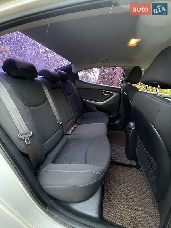 Седан Hyundai Elantra 2013 в Голованевске фото 18 Седан Hyundai Elantra 2013 в Голованевске