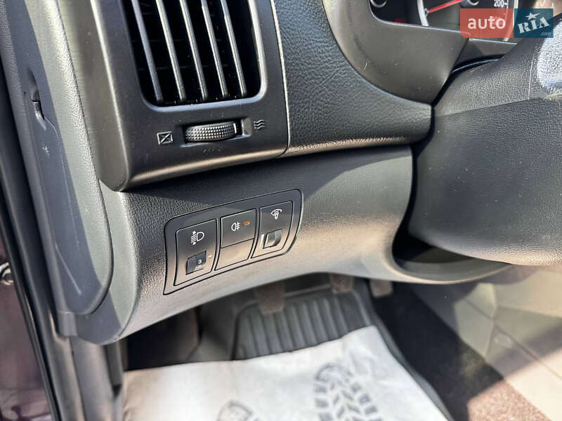 Седан Hyundai Elantra 2007 в Дніпрі