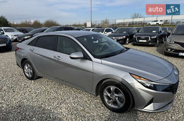 Седан Hyundai Elantra 2020 в 