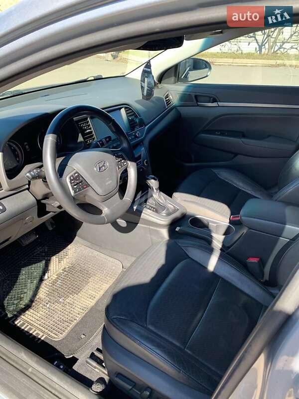 Седан Hyundai Elantra 2016 в Глевахе фото 13 Седан Hyundai Elantra 2016 в Глевахе
