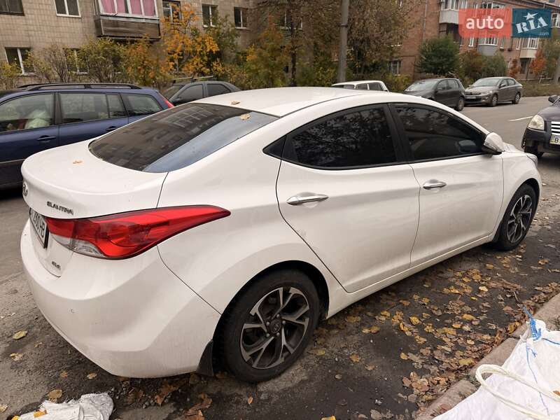 Седан Hyundai Elantra 2012 в Кобеляках фото 2 Седан Hyundai Elantra 2012 в Кобеляках