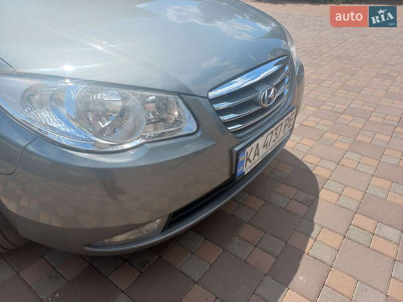 Седан Hyundai Elantra 2010 в Киеве фото 9 Седан Hyundai Elantra 2010 в Киеве