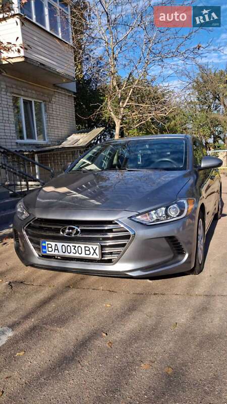 Hyundai Elantra 2017