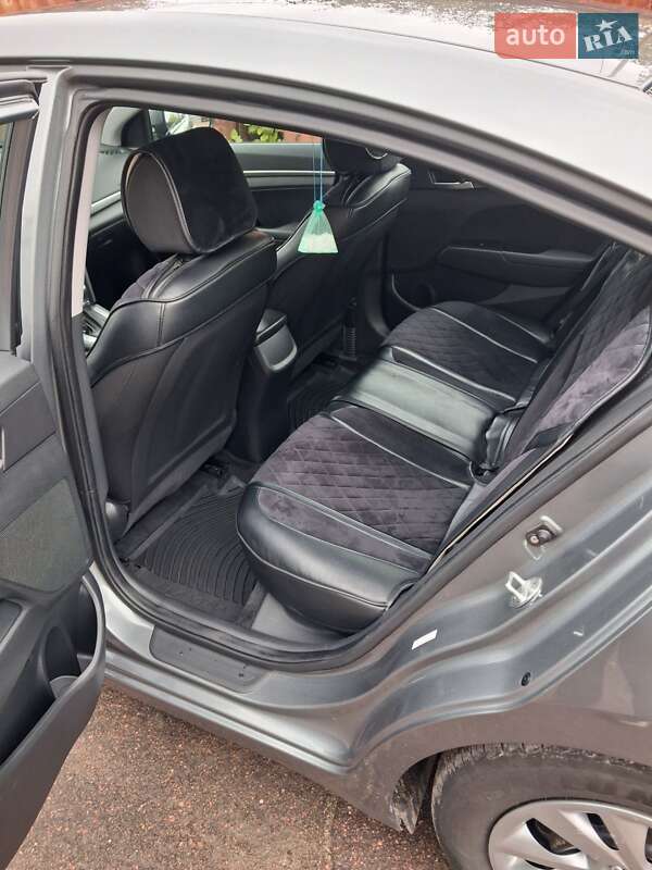 Седан Hyundai Elantra 2017 в Кропивницькому фото 11 Седан Hyundai Elantra 2017 в Кропивницькому