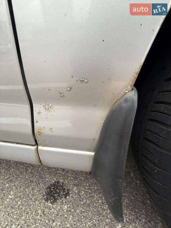 Седан Hyundai Elantra 2006 в Киеве